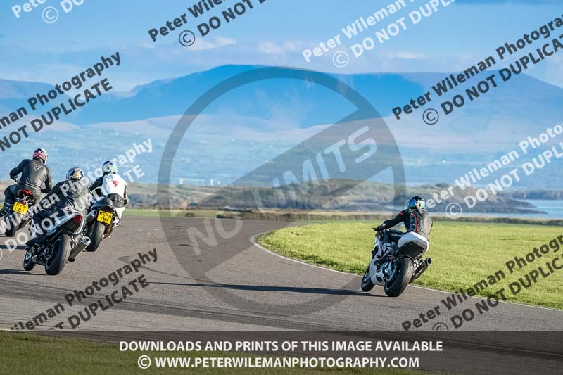 anglesey no limits trackday;anglesey photographs;anglesey trackday photographs;enduro digital images;event digital images;eventdigitalimages;no limits trackdays;peter wileman photography;racing digital images;trac mon;trackday digital images;trackday photos;ty croes